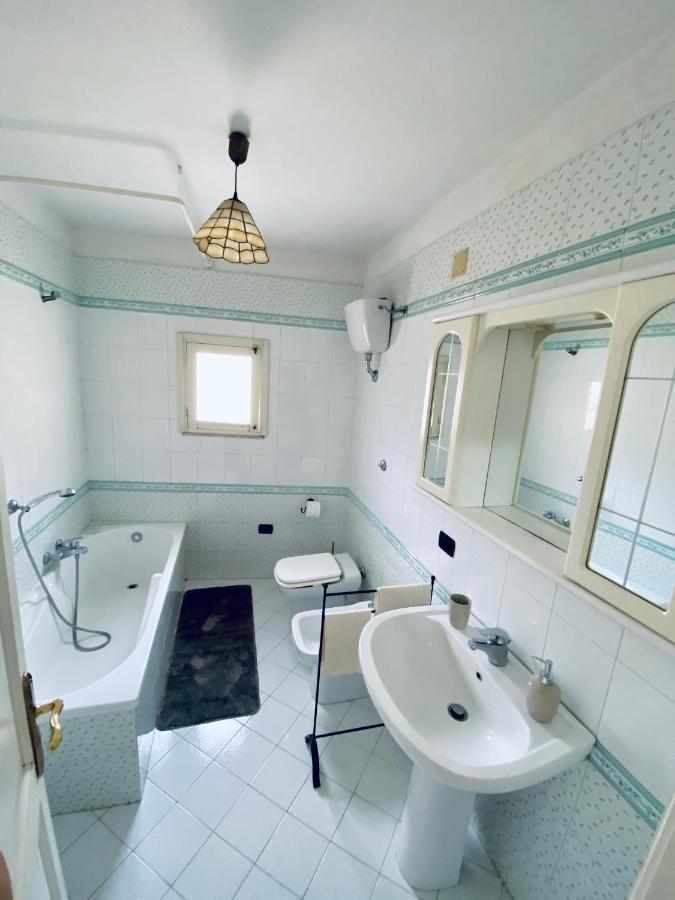 Victoria Apt - Historical Centre Лече Екстериор снимка