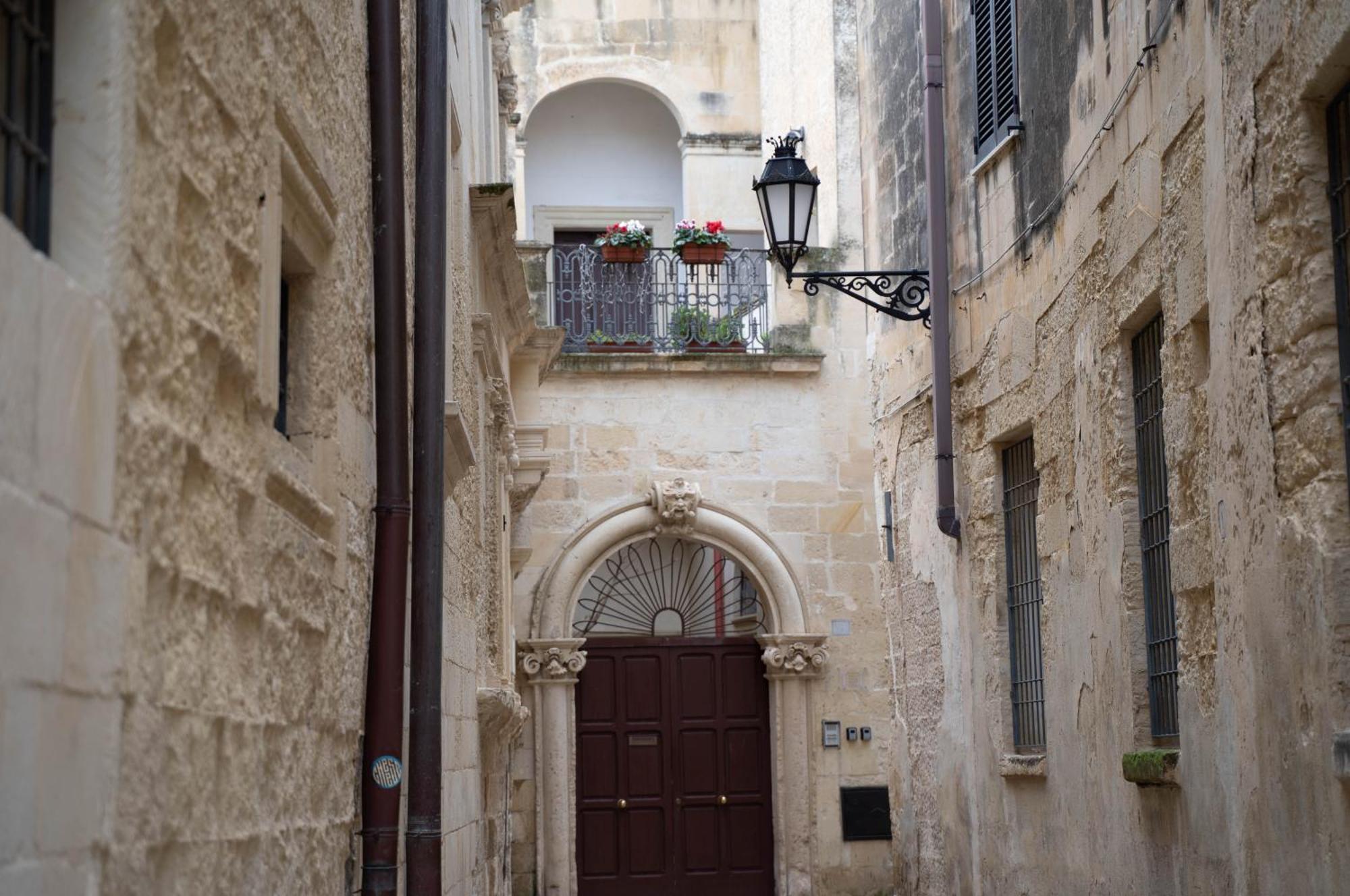 Victoria Apt - Historical Centre Лече Екстериор снимка